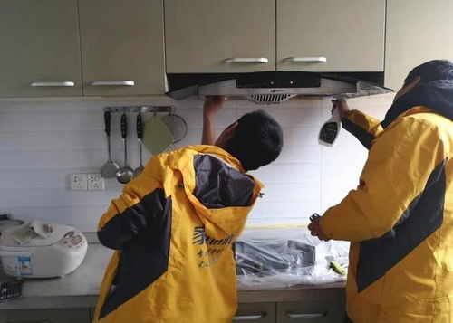 高齡老人行動不便？社區公益服務上門解憂，家電清洗安裝不再難